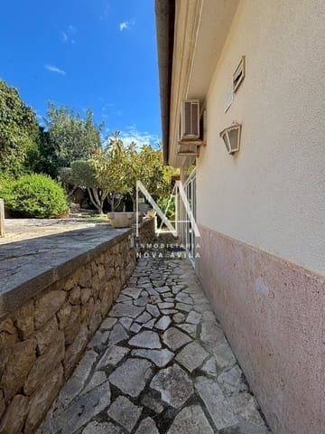 Chalet de 4 habitaciones en Inca en venta con piscina garaje - 1.289.000 € (Ref: 9999258)