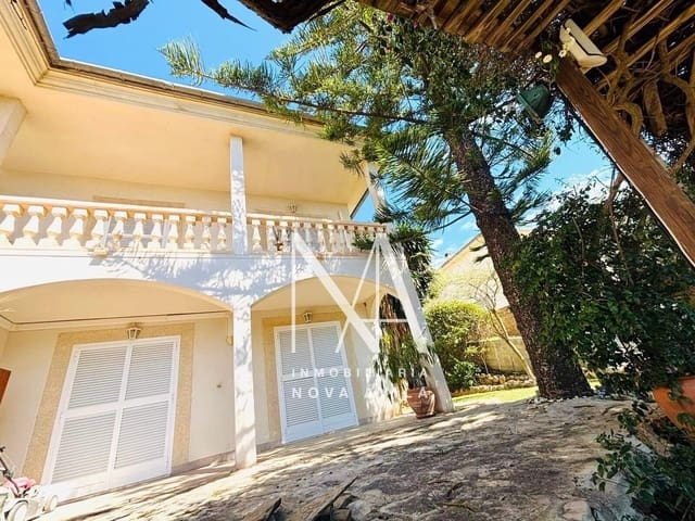 Chalet de 4 habitaciones en Inca en venta con piscina garaje - 1.289.000 € (Ref: 9999258)