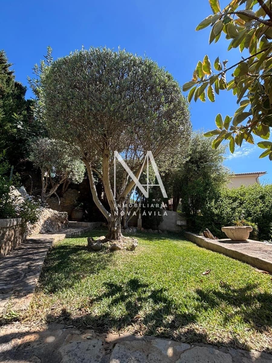 Chalet de 4 habitaciones en Inca en venta con piscina garaje - 1.289.000 € (Ref: 9999258)