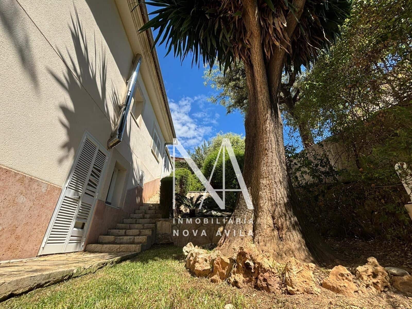 Chalet de 4 habitaciones en Inca en venta con piscina garaje - 1.289.000 € (Ref: 9999258)