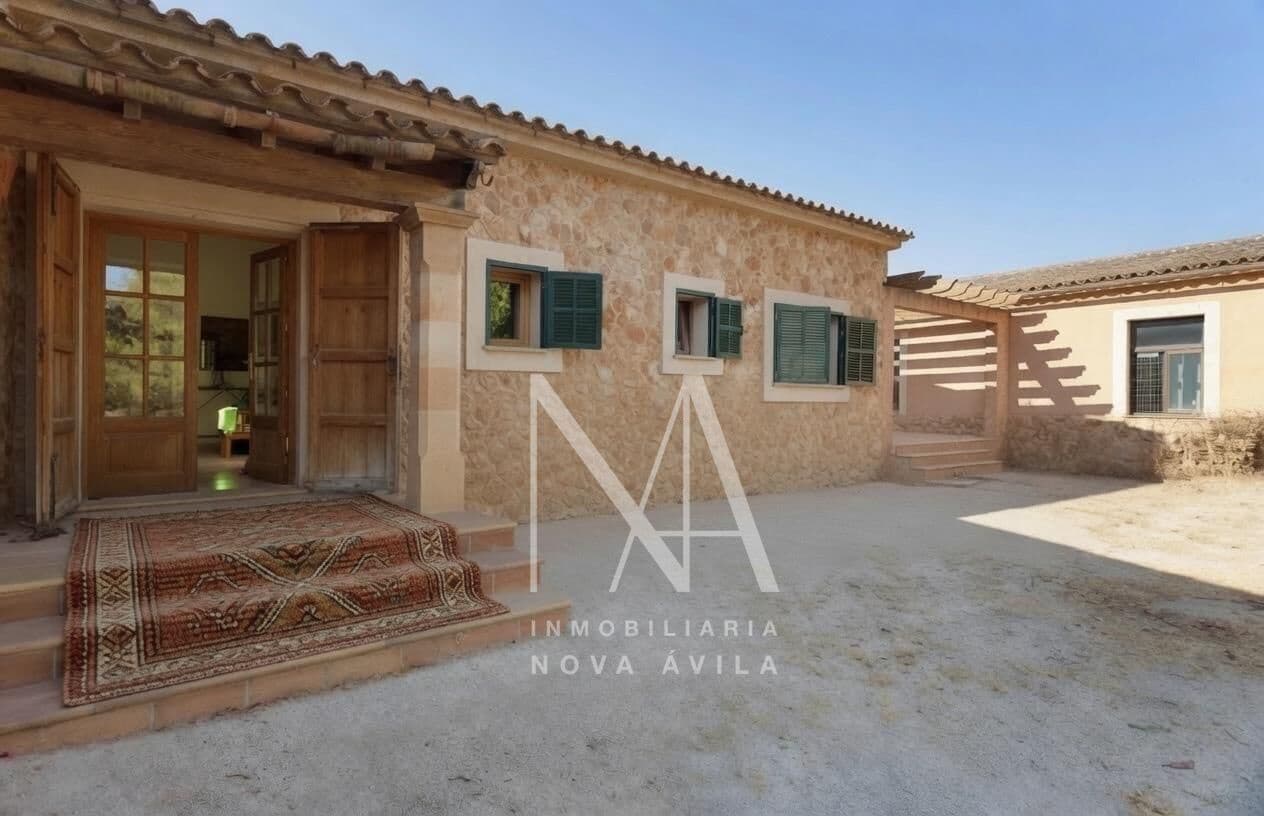 3 slaapkamer Finca/Landhuis te koop in Llucmajor met garage - € 699.000 (Ref: 9999266)