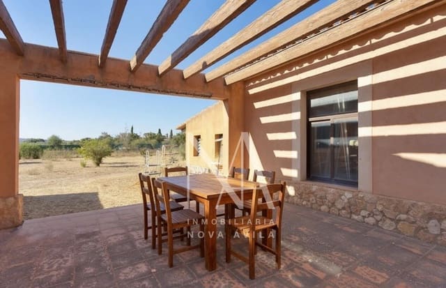 3 slaapkamer Finca/Landhuis te koop in Llucmajor met garage - € 699.000 (Ref: 9999266)