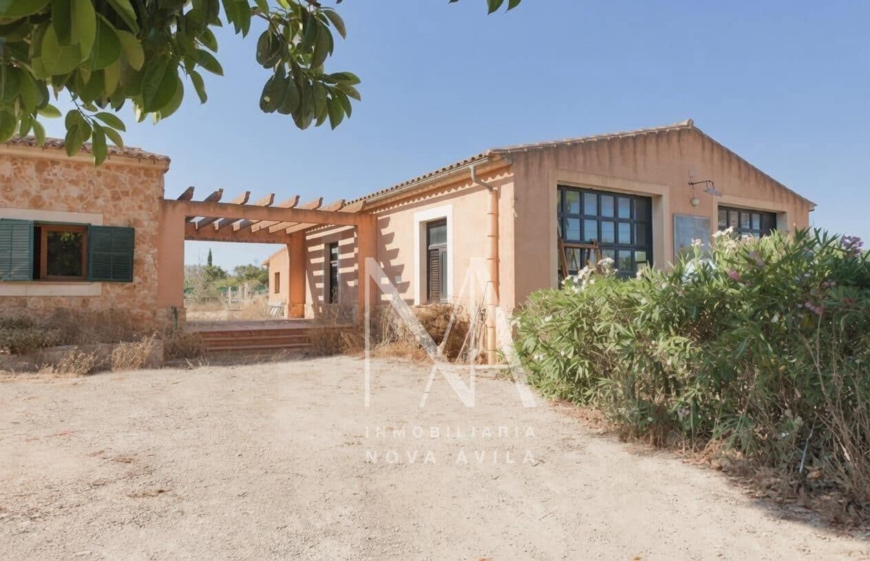 3 slaapkamer Finca/Landhuis te koop in Llucmajor met garage - € 699.000 (Ref: 9999266)