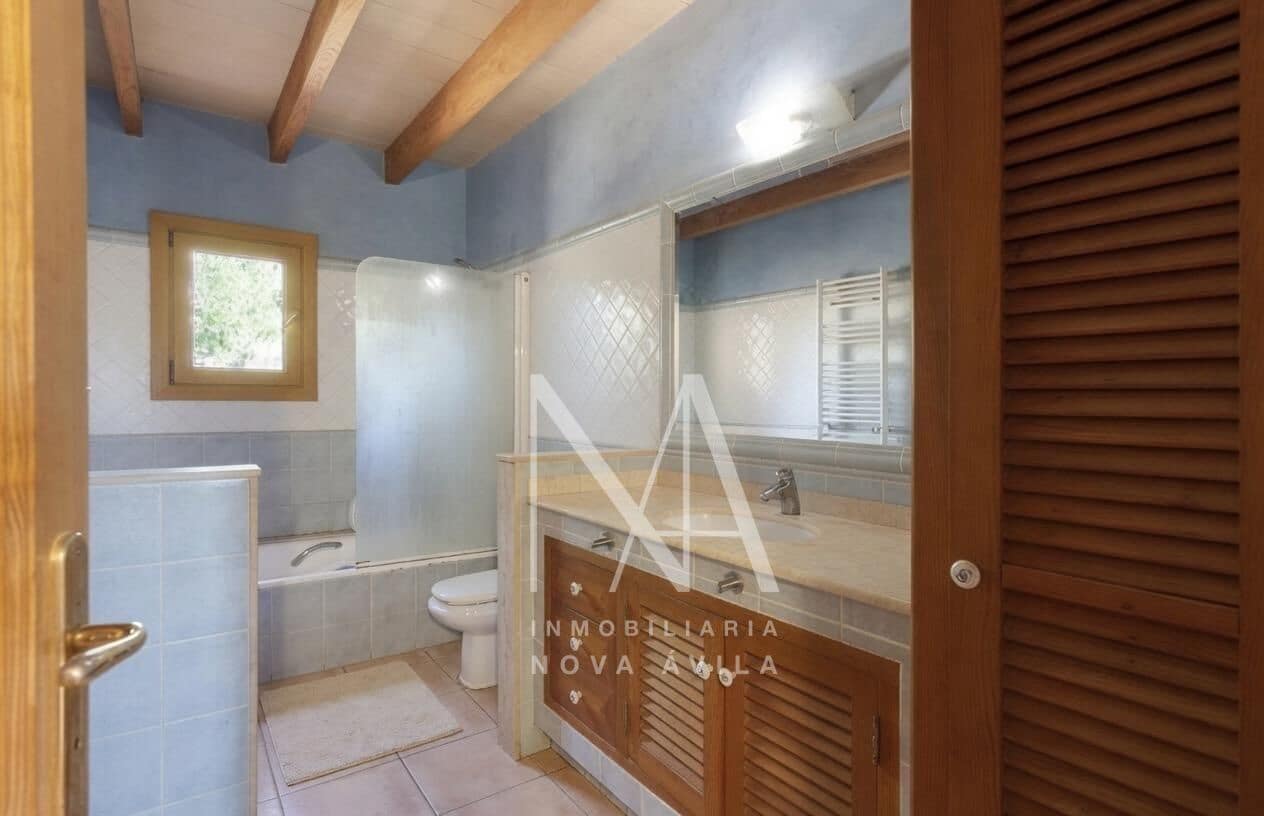 3 slaapkamer Finca/Landhuis te koop in Llucmajor met garage - € 699.000 (Ref: 9999266)