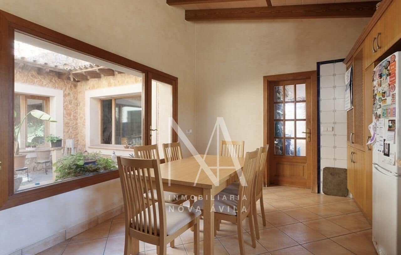 3 slaapkamer Finca/Landhuis te koop in Llucmajor met garage - € 699.000 (Ref: 9999266)