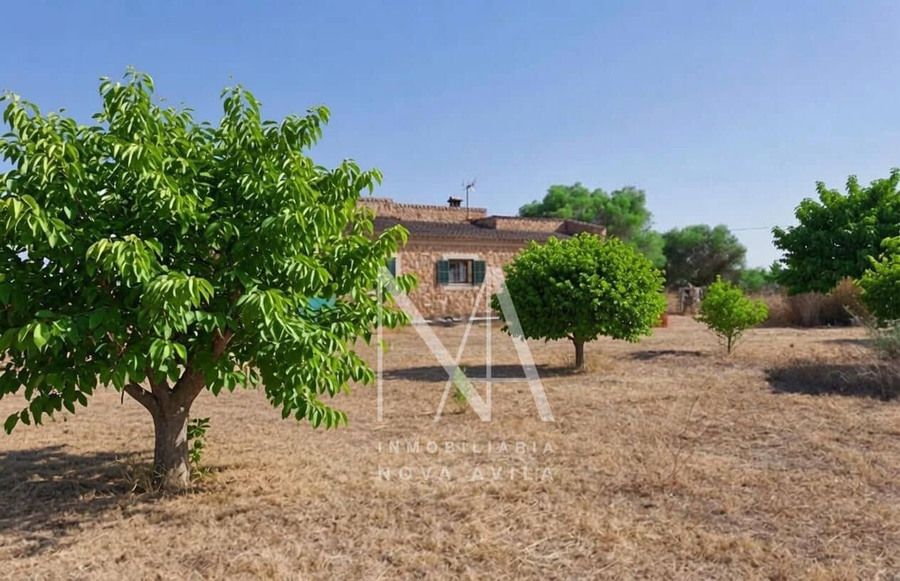 3 slaapkamer Finca/Landhuis te koop in Llucmajor met garage - € 699.000 (Ref: 9999266)
