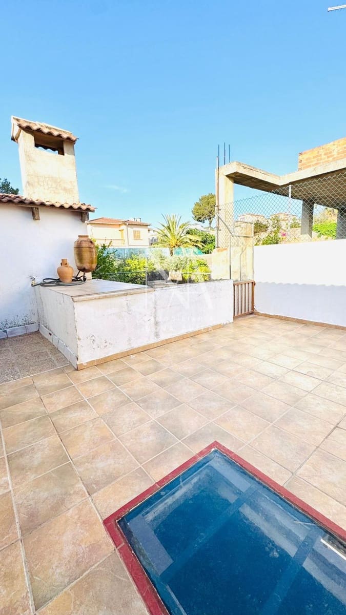 5 slaapkamer Rijtjeshuis te koop in Palma de Mallorca met garage - € 596.999 (Ref: 9999267)