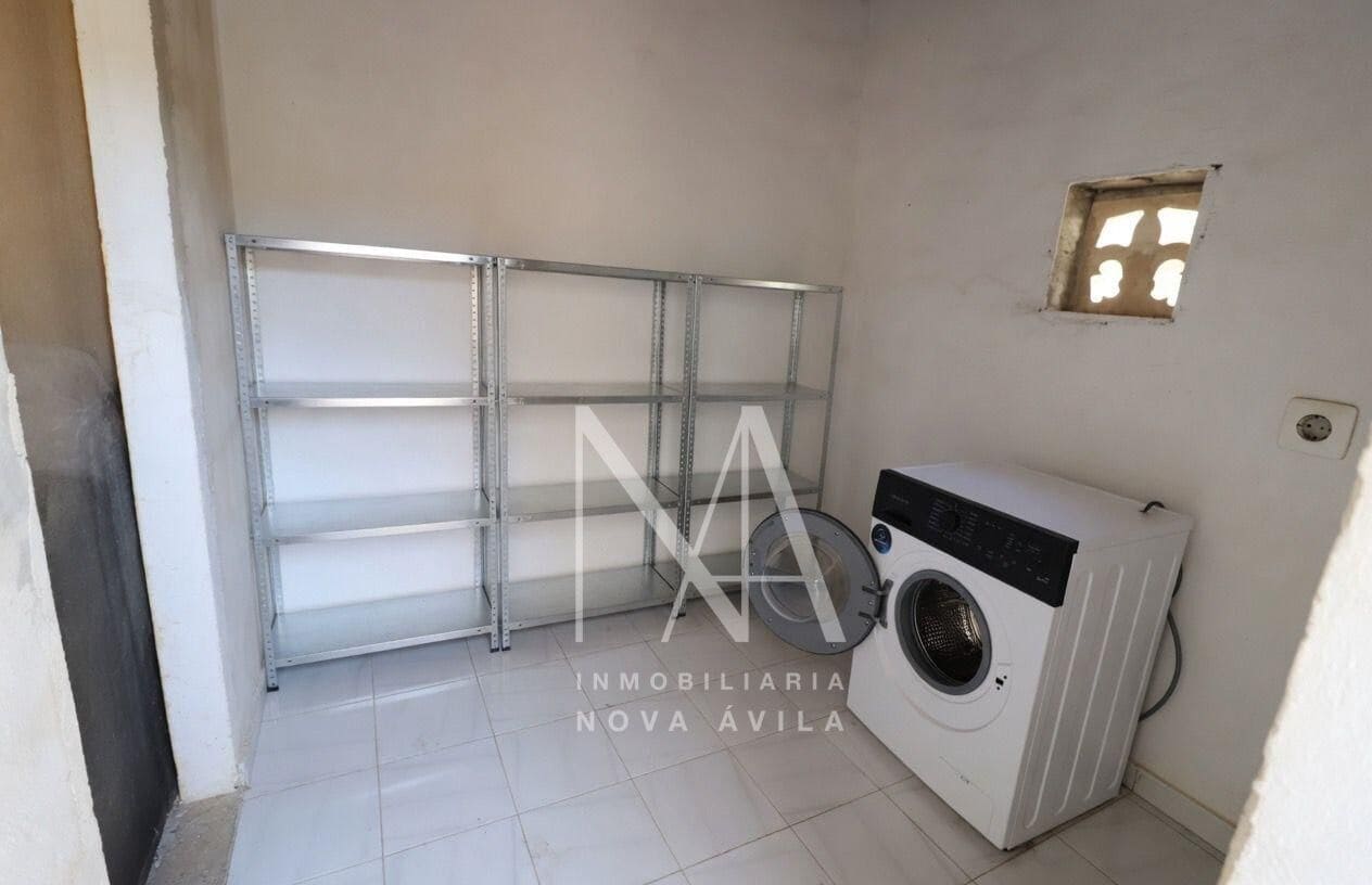 5 slaapkamer Rijtjeshuis te koop in Palma de Mallorca met garage - € 596.999 (Ref: 9999267)