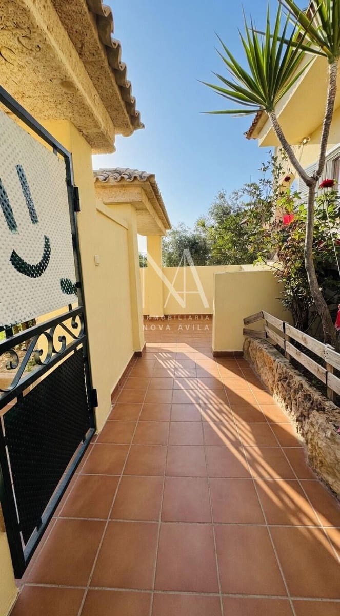 5 slaapkamer Rijtjeshuis te koop in Palma de Mallorca met garage - € 596.999 (Ref: 9999267)