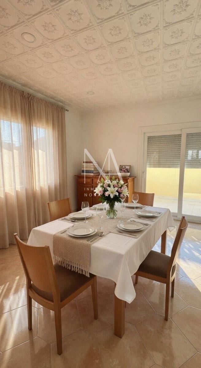 5 slaapkamer Rijtjeshuis te koop in Palma de Mallorca met garage - € 596.999 (Ref: 9999267)