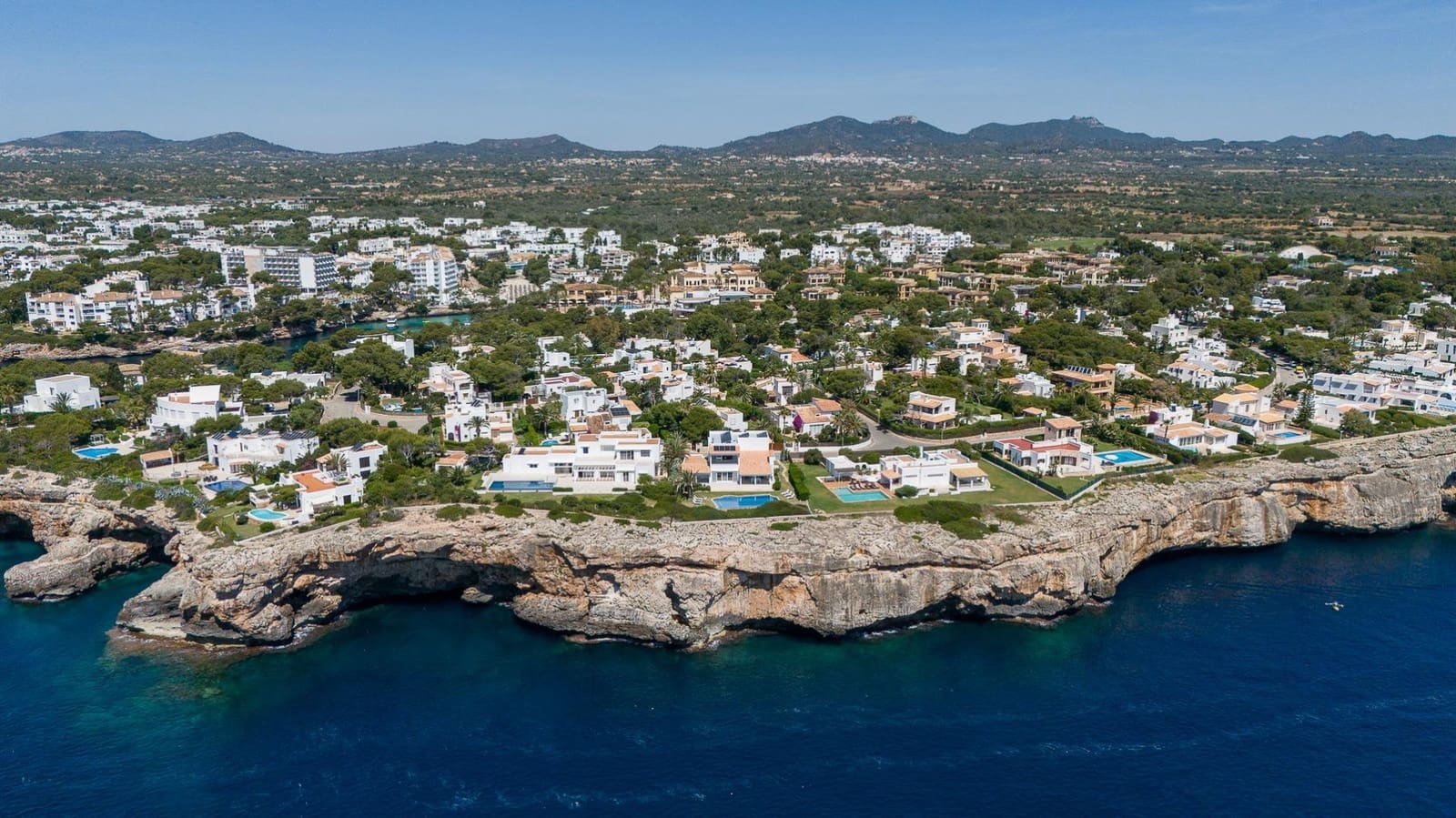 3 sovrum Villa till salu i Cala Serena med pool garage - 3 500 000 € (Ref: 9914036)