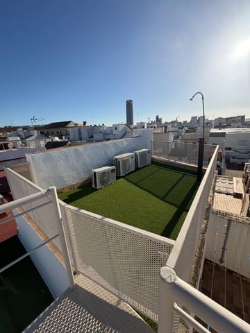2 soveværelse Penthouse til salg i San Vicente, Sevilla by - € 450.000 (Ref: 9107689)