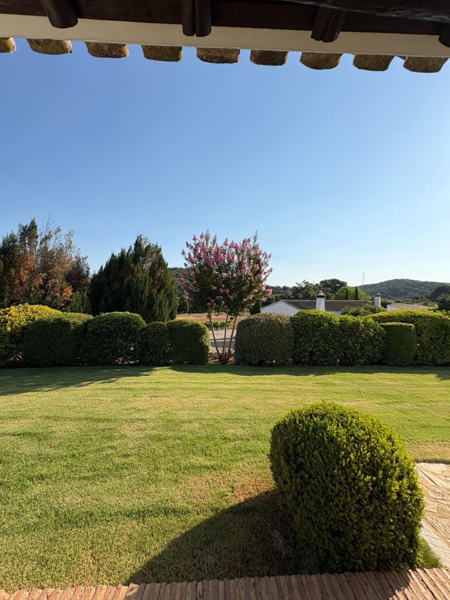 5 soveværelse Finca/Landehus til salg i Constantina med swimmingpool - € 1.600.000 (Ref: 9110350)