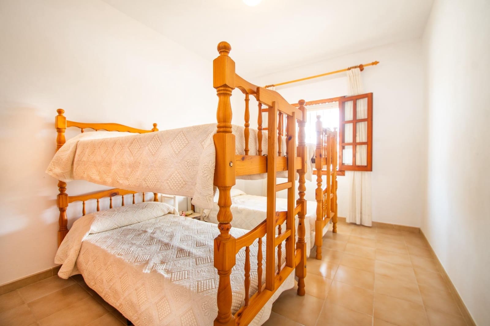 3 soveværelse Villa til salg i Almonte med garage - € 311.000 (Ref: 9110352)