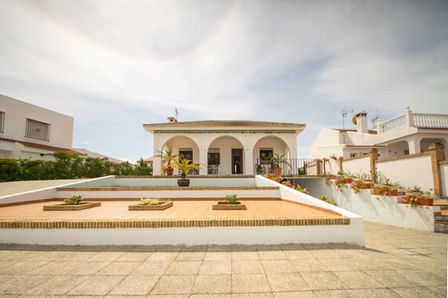 3 chambre Villa/Maison à vendre à Almonte avec garage - 311 000 € (Ref: 9110352)