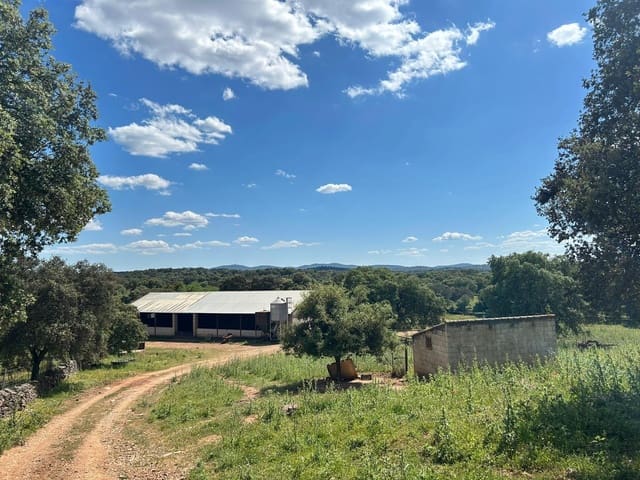 Finca/Herregård til salgs i Alanís - € 950 000 (Ref: 9110354)