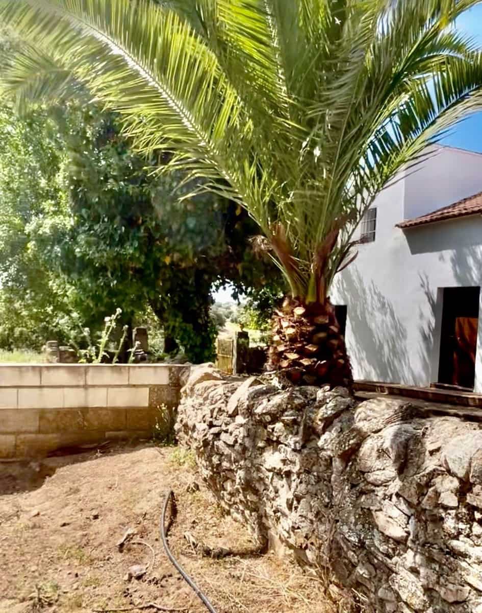 4 soveværelse Finca/Landehus til salg i Alanis med garage - € 950.000 (Ref: 9110354)