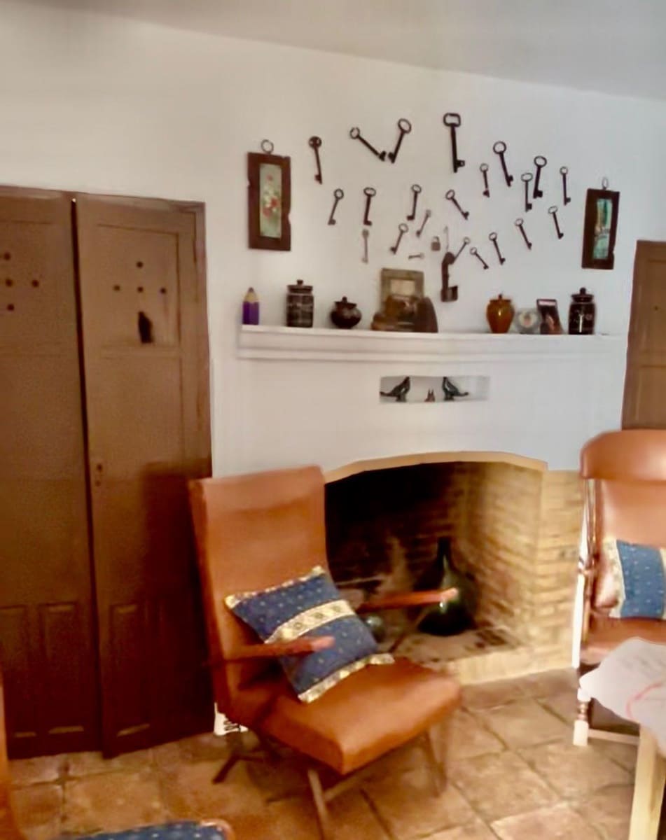 4 bedroom Finca/Country House for sale in Alanis with garage - € 950,000 (Ref: 9110354)