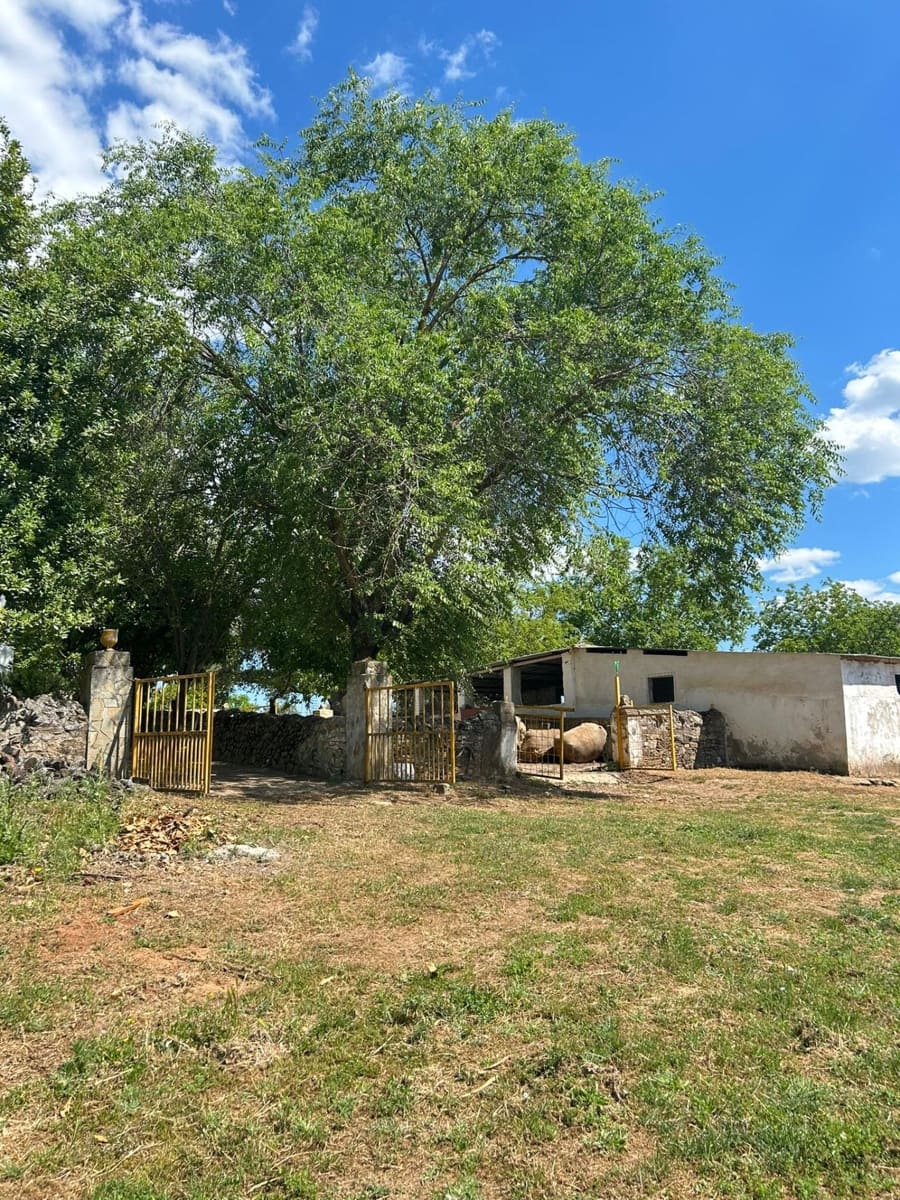 4 bedroom Finca/Country House for sale in Alanis with garage - € 950,000 (Ref: 9110354)