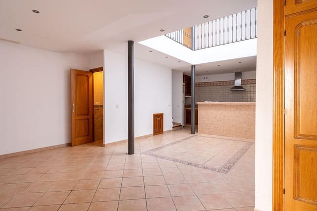 2 soveværelse Byhus til salg i Gelves - € 178.000 (Ref: 9110355)