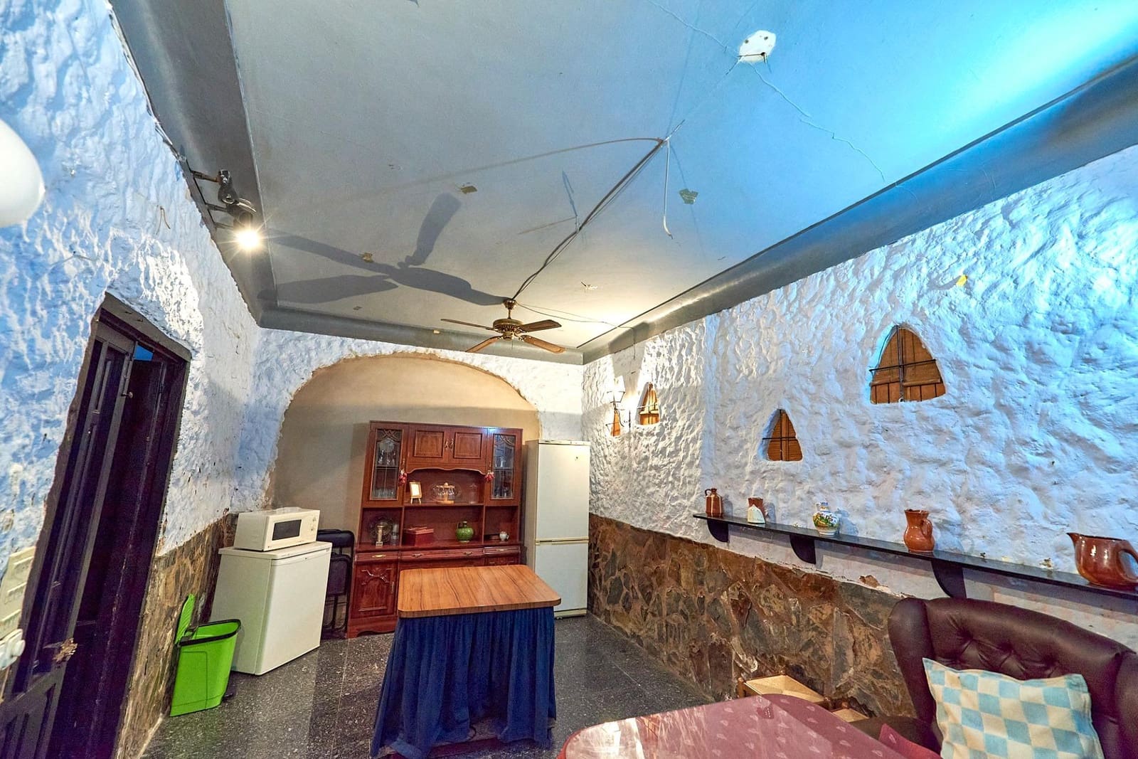 40 bedroom Townhouse for sale in Zafra - € 320,000 (Ref: 9126252)