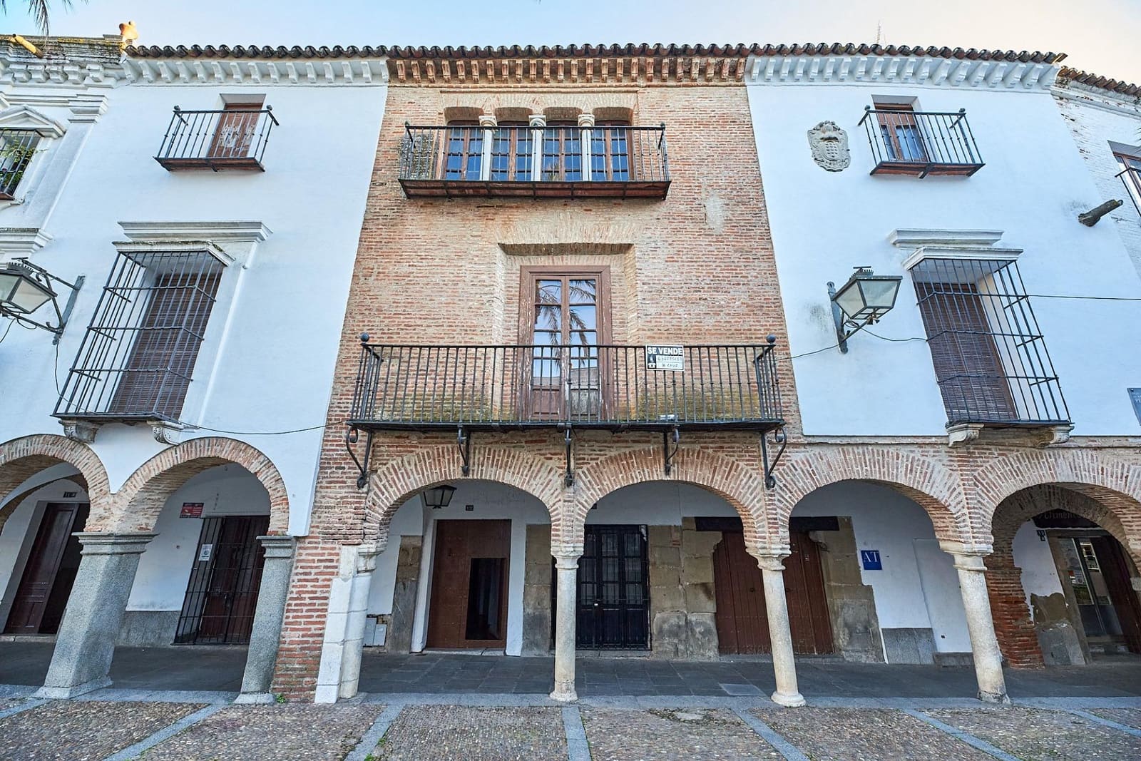 40 bedroom Townhouse for sale in Zafra - € 320,000 (Ref: 9126252)