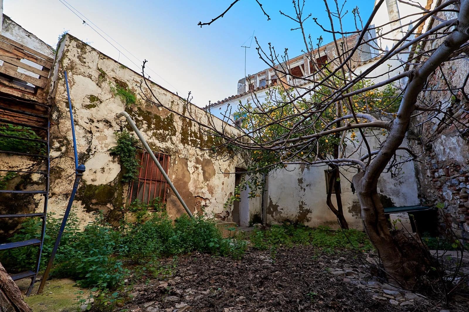 40 slaapkamer Huis te koop in Zafra - € 320.000 (Ref: 9126252)