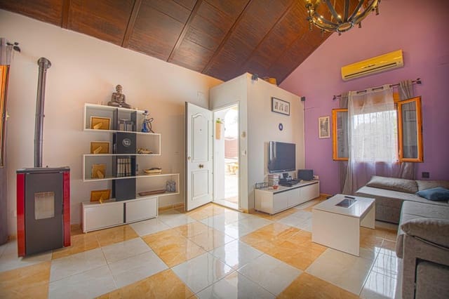 3 chambre Villa/Maison à vendre à Hinojos avec piscine - 139 000 € (Ref: 9134503)