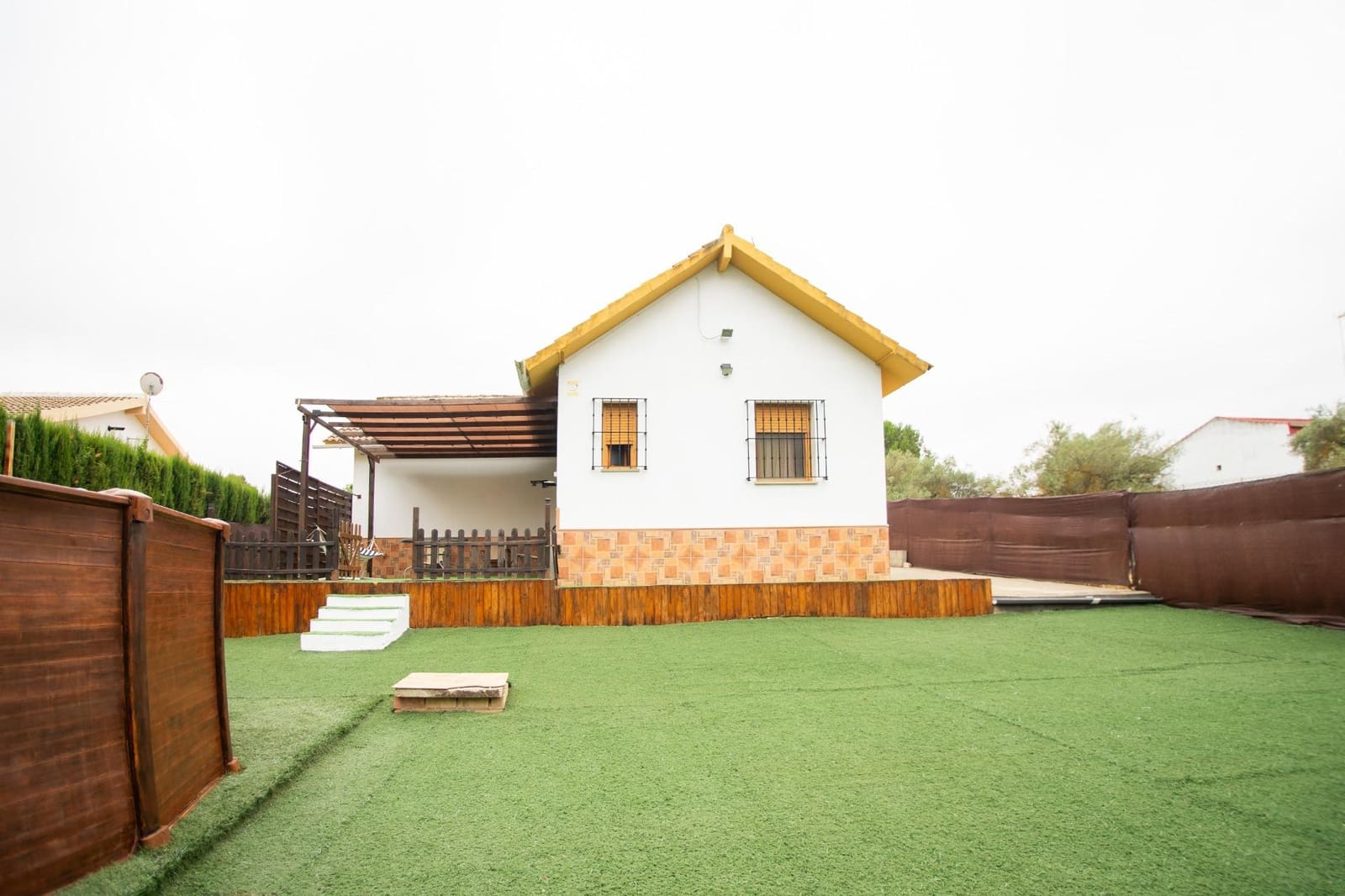 3 sypialnia Willa na sprzedaż w Hinojos z basenem - 139 000 € (Ref: 9134503)