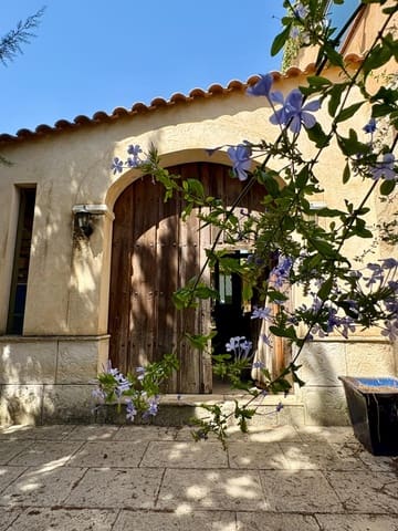 4 slaapkamer Finca/Landhuis te koop in Calera de León - € 480.000 (Ref: 9208379)