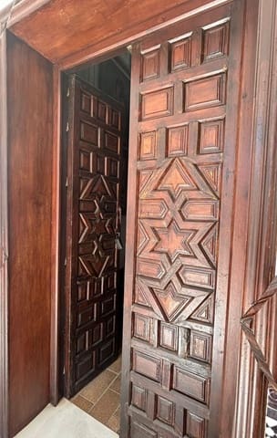 4 soveværelse Villa til salg i Sanlúcar de Barrameda med swimmingpool garage - € 750.000 (Ref: 9233022)