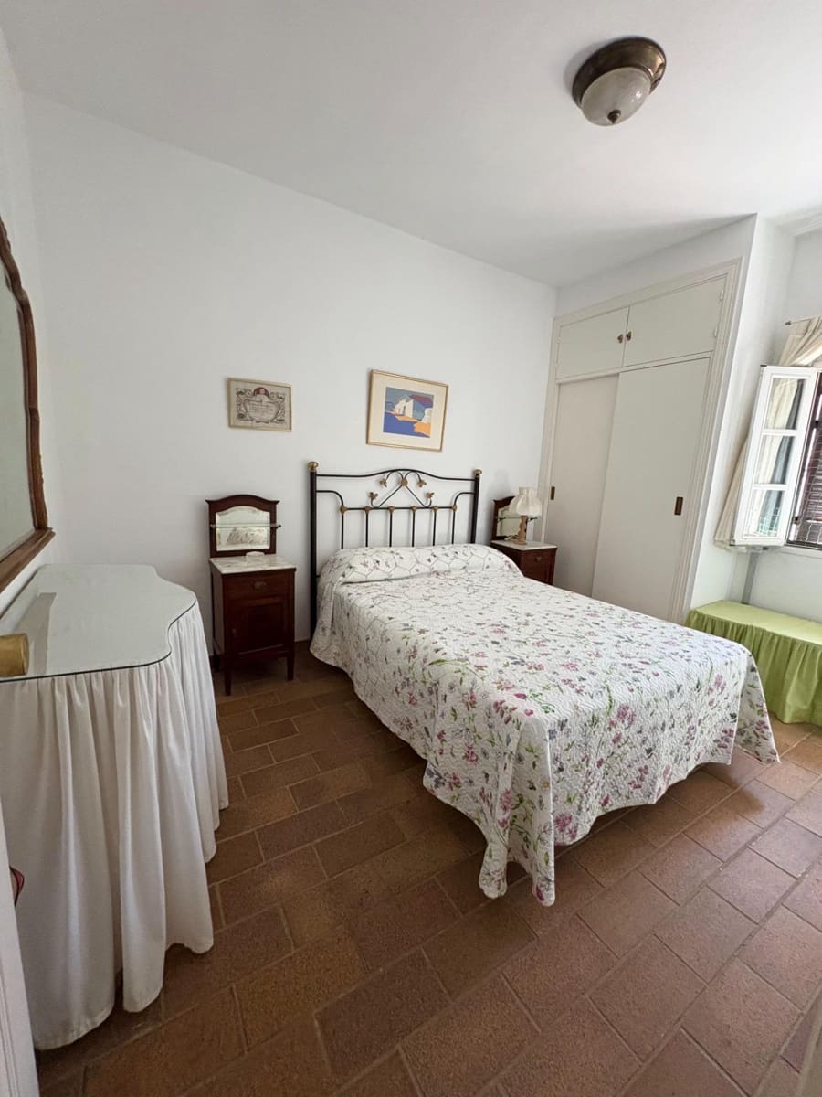 4 soveværelse Villa til salg i Sanlucar de Barrameda med swimmingpool garage - € 750.000 (Ref: 9233022)