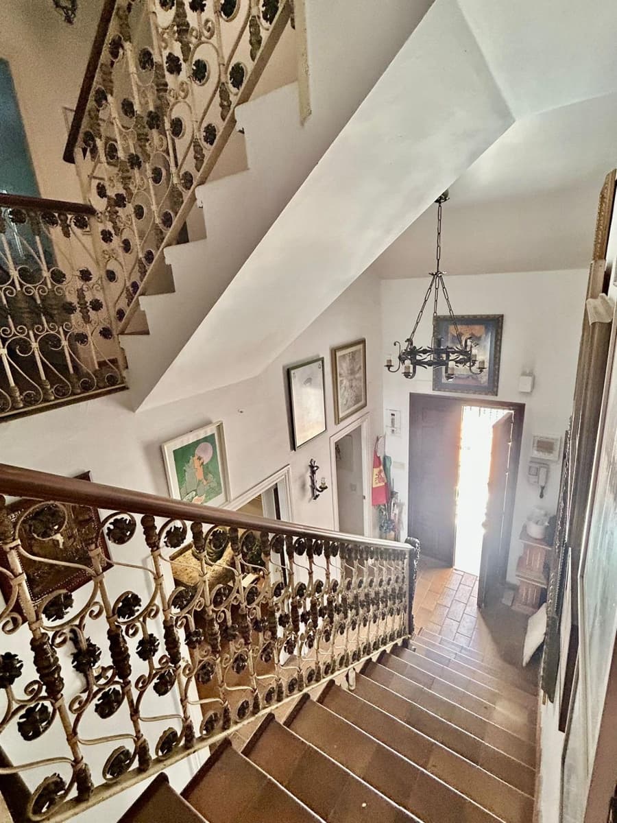 4 soveværelse Villa til salg i Sanlucar de Barrameda med swimmingpool garage - € 750.000 (Ref: 9233022)