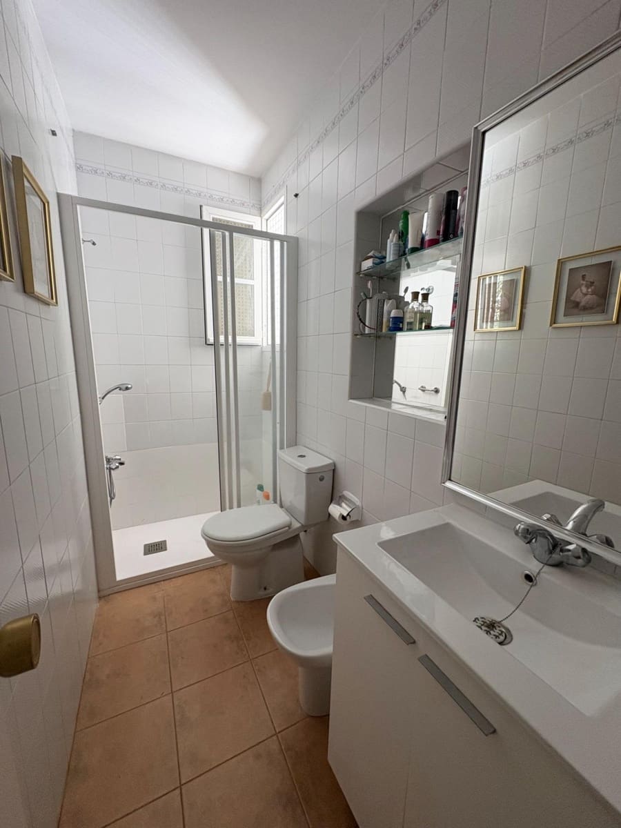 4 soveværelse Villa til salg i Sanlucar de Barrameda med swimmingpool garage - € 750.000 (Ref: 9233022)