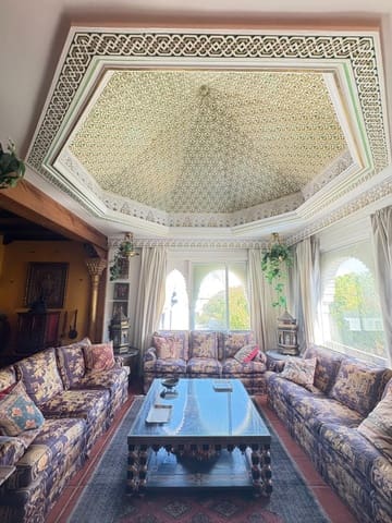 4 bedroom Villa for sale in Sanlúcar de Barrameda with pool garage - € 700,000 (Ref: 9233022)