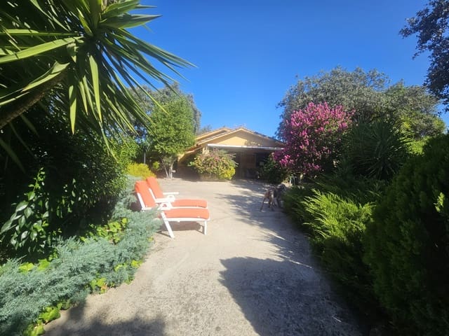 3 sovrum Finca/Hus på landet till salu i Montánchez med garage - 550 000 € (Ref: 9999914)