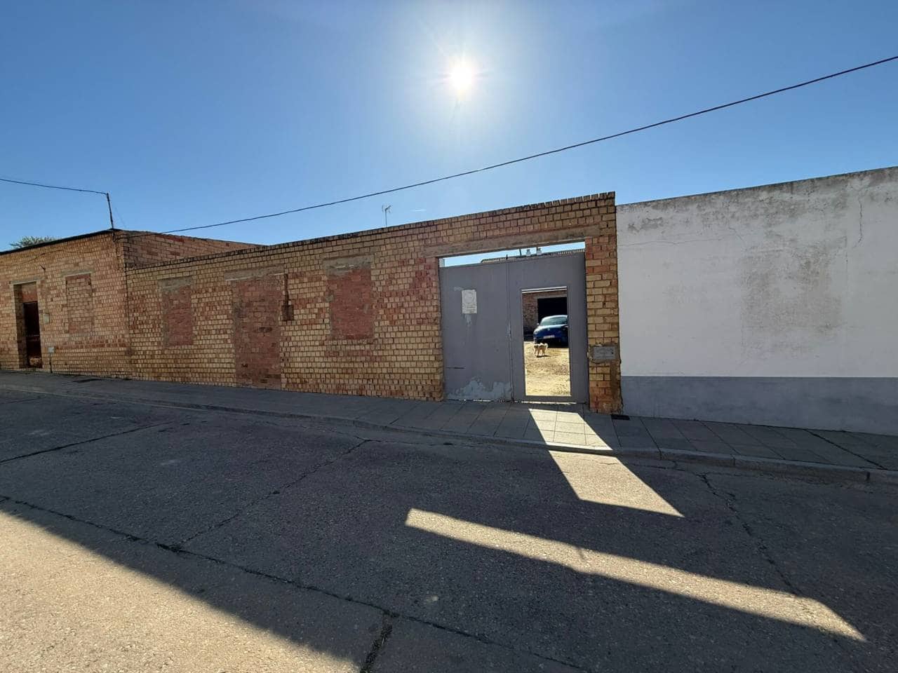 Ubebygd land til salgs i Rociana del Condado - € 98 000 (Ref: 9781159)