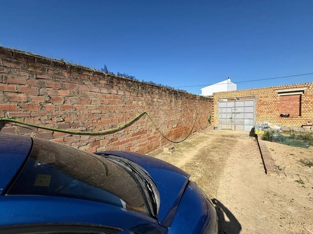 Ubebygd land til salgs i Rociana del Condado - € 98 000 (Ref: 9781159)