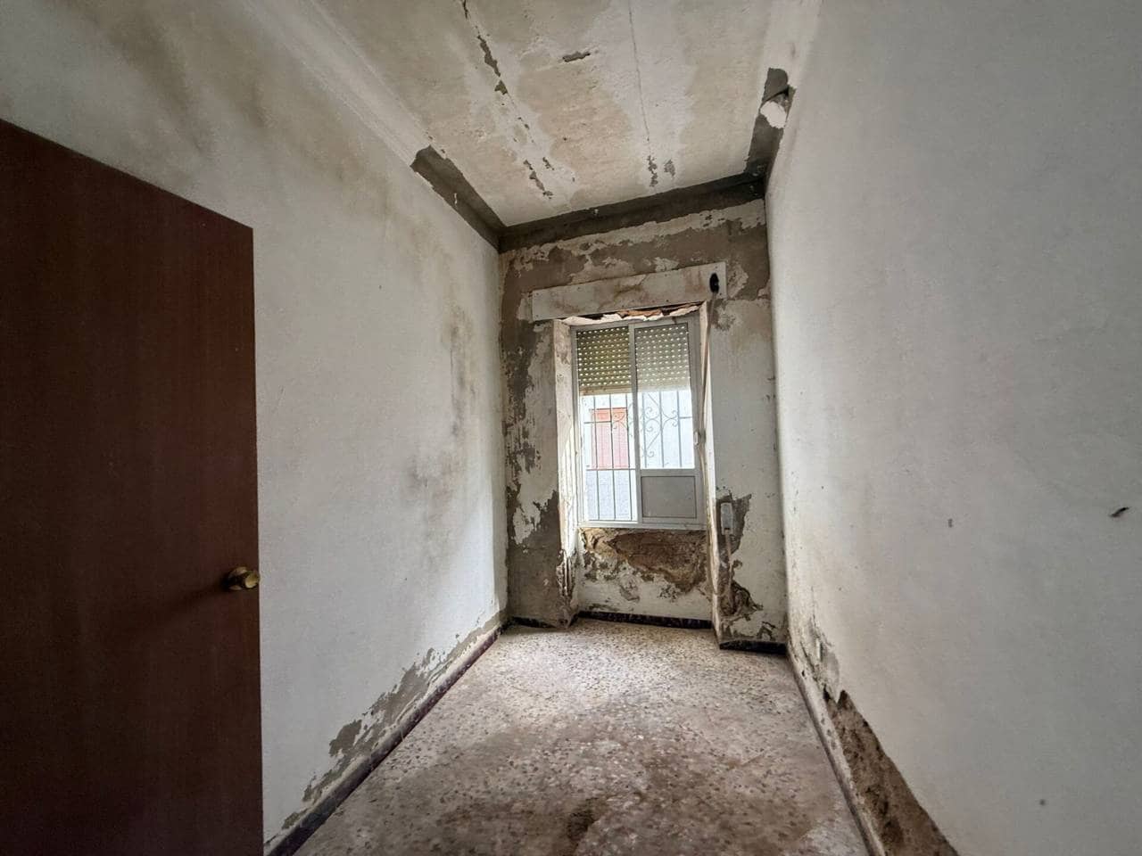 2 soveværelse Byhus til salg i Rociana del Condado - € 67.000 (Ref: 9781160)