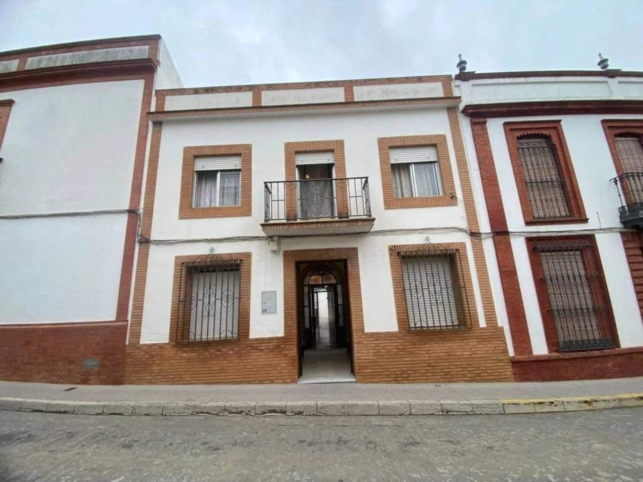 6 soveværelse Villa til salg i Rociana del Condado - € 250.000 (Ref: 9781161)