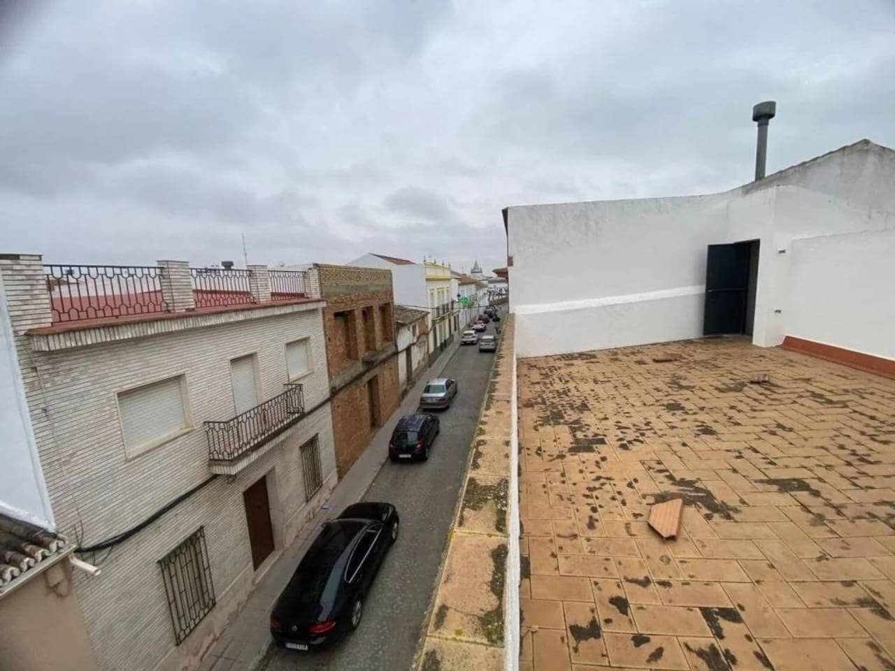 6 soveværelse Villa til salg i Rociana del Condado - € 250.000 (Ref: 9781161)