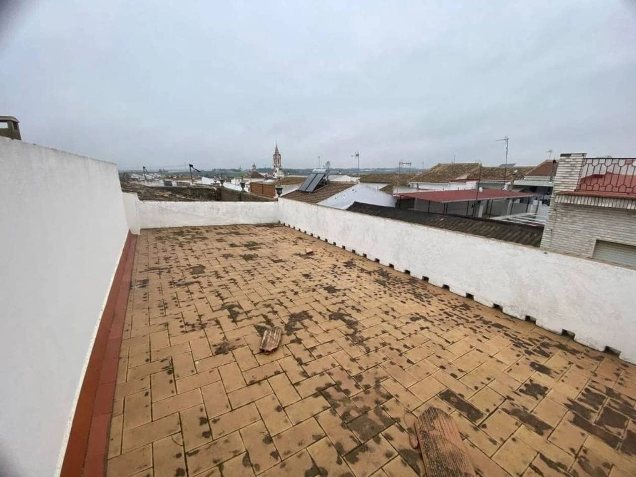 6 soveværelse Villa til salg i Rociana del Condado - € 250.000 (Ref: 9781161)