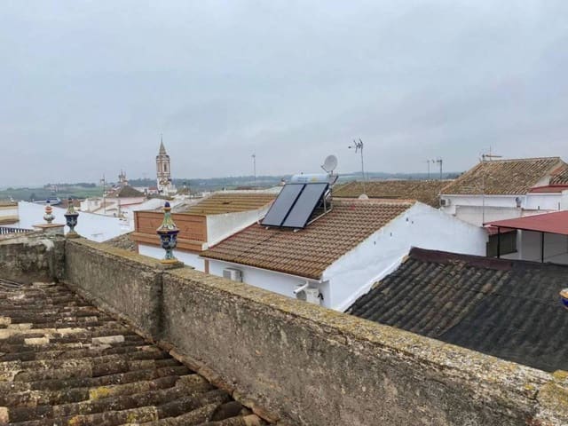 6 slaapkamer Villa te koop in Rociana del Condado - € 250.000 (Ref: 9781161)