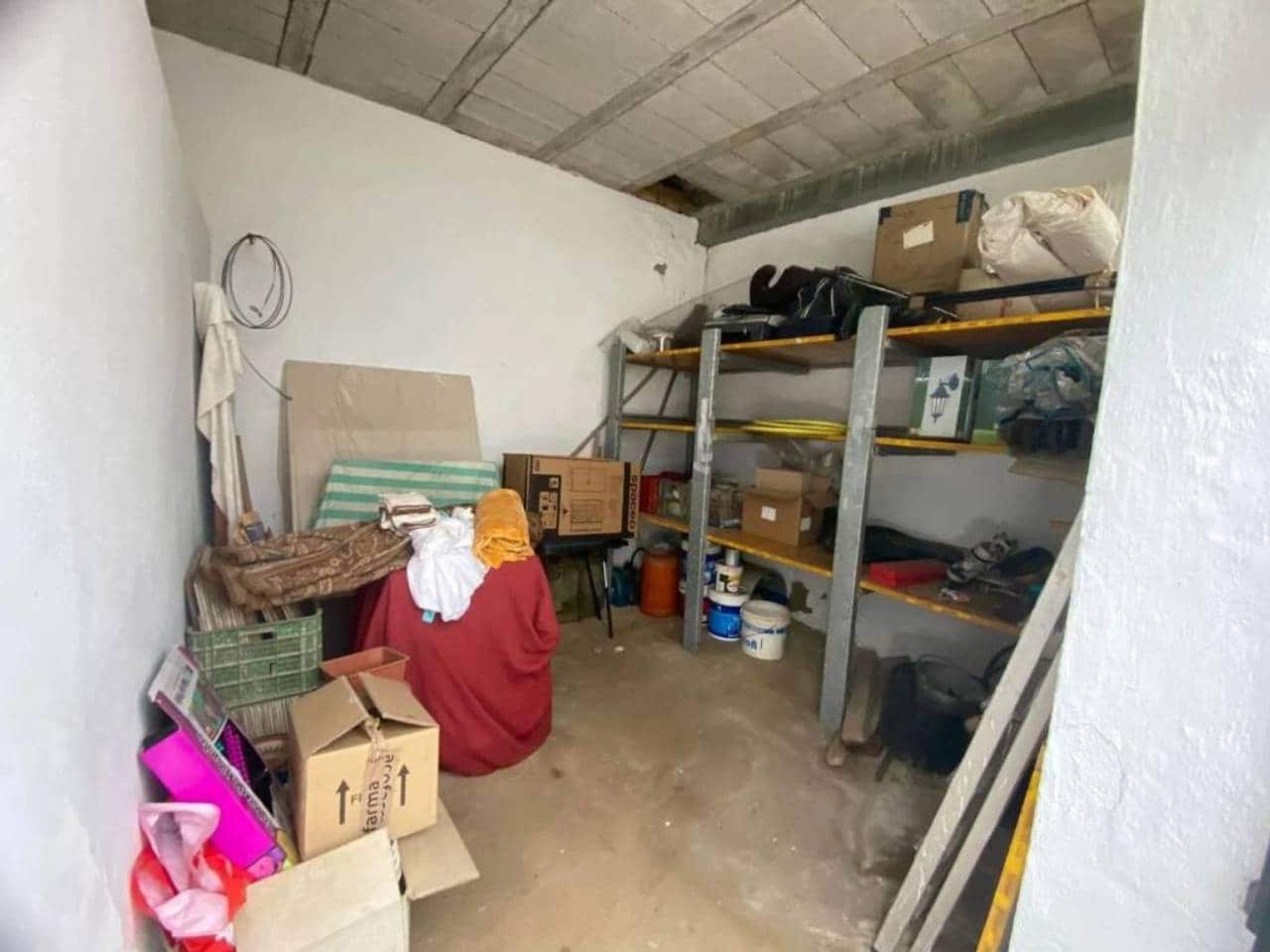 6 soveværelse Villa til salg i Rociana del Condado - € 250.000 (Ref: 9781161)