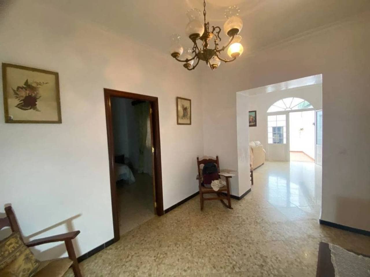 6 soveværelse Villa til salg i Rociana del Condado - € 250.000 (Ref: 9781161)