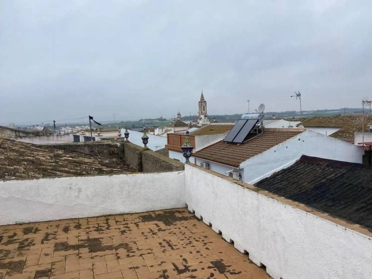 6 soveværelse Villa til salg i Rociana del Condado - € 250.000 (Ref: 9781161)