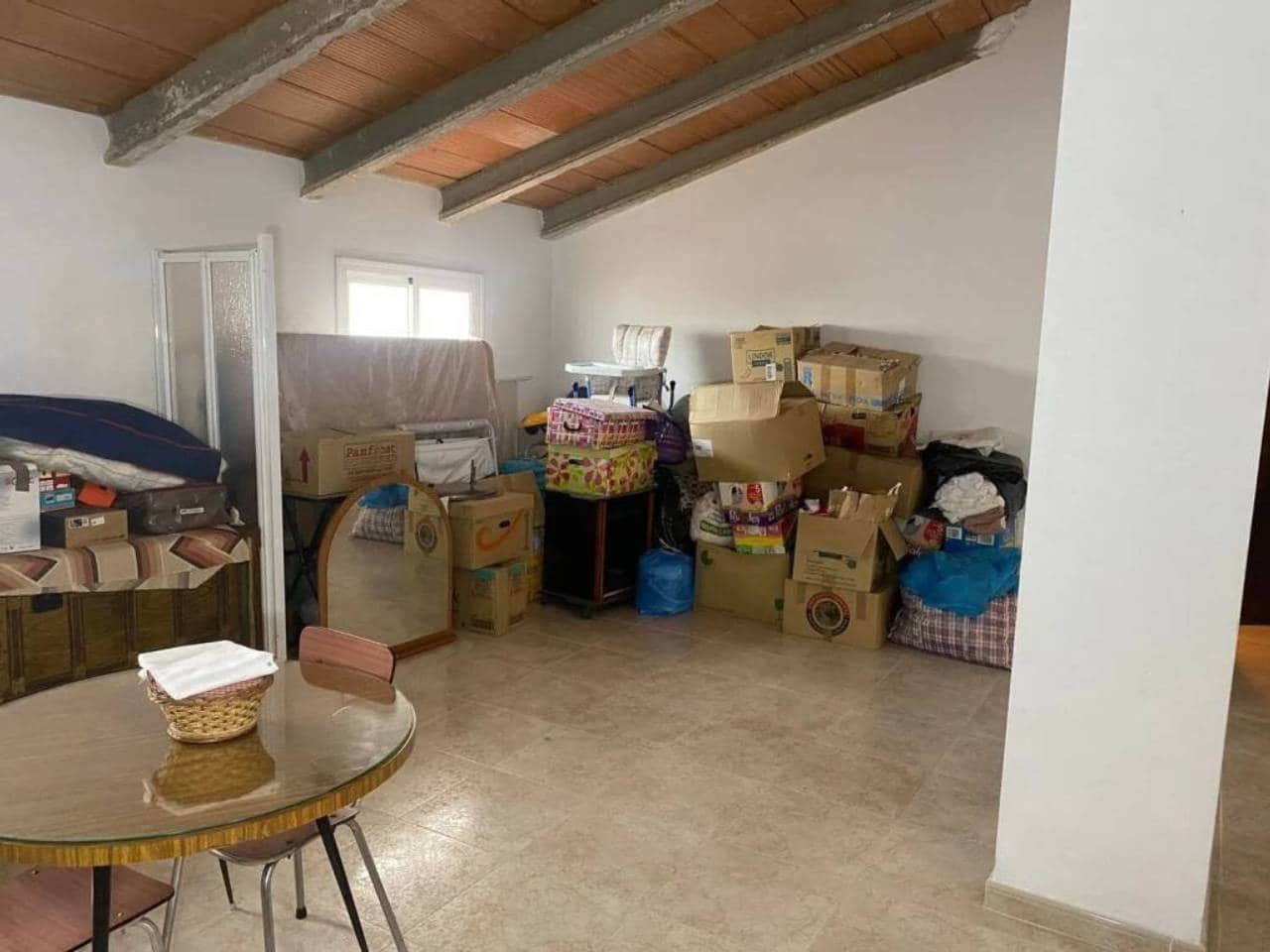 6 soveværelse Villa til salg i Rociana del Condado - € 250.000 (Ref: 9781161)