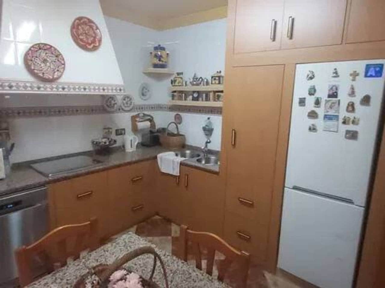 5 soveværelse Byhus til salg i Rociana del Condado - € 170.000 (Ref: 9781163)