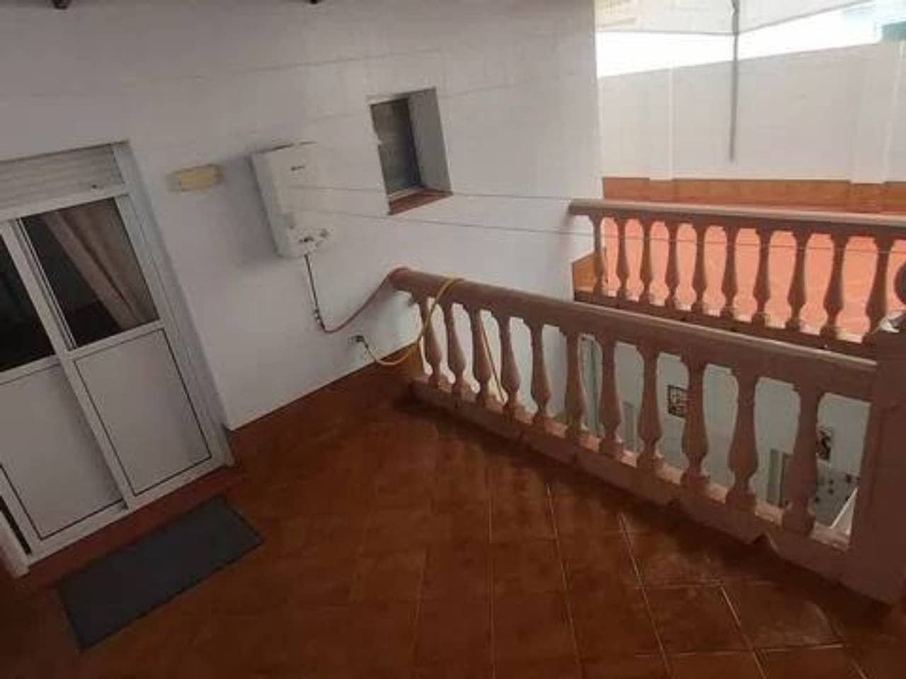 5 soveværelse Byhus til salg i Rociana del Condado - € 170.000 (Ref: 9781163)