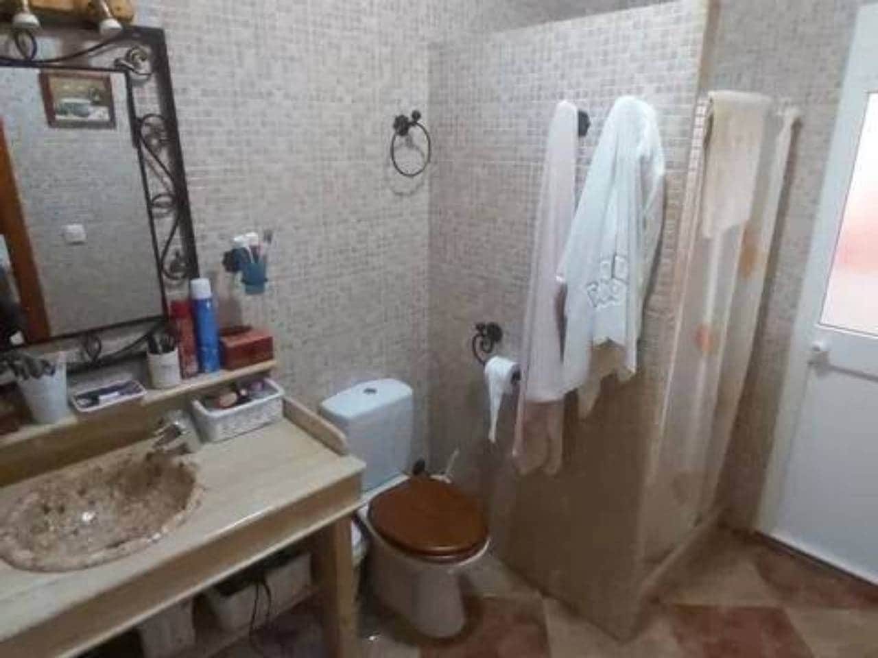 5 soveværelse Byhus til salg i Rociana del Condado - € 170.000 (Ref: 9781163)